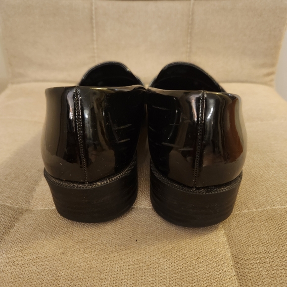 Zara Basic Black Patent Loafers - Picture 3 of 5